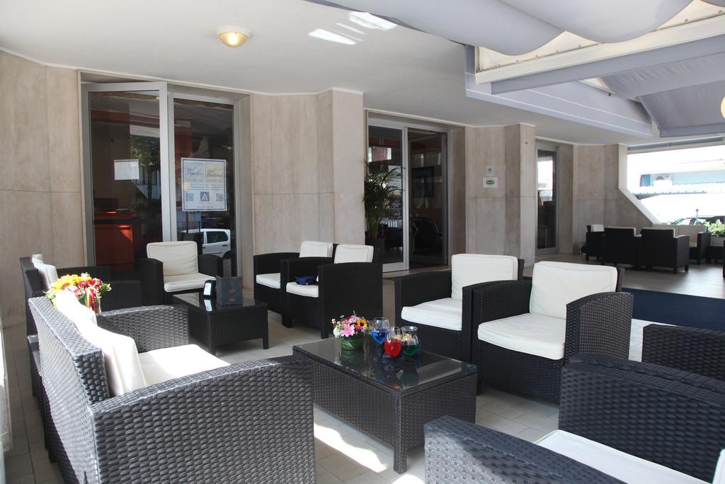 Hotel Bettina Lido di Jesolo Luaran gambar