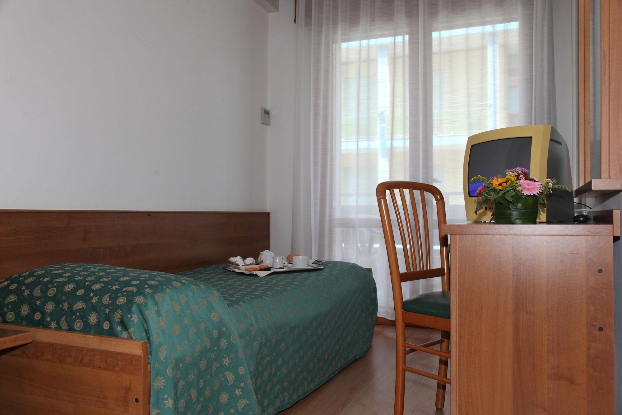 Hotel Bettina Lido di Jesolo Luaran gambar