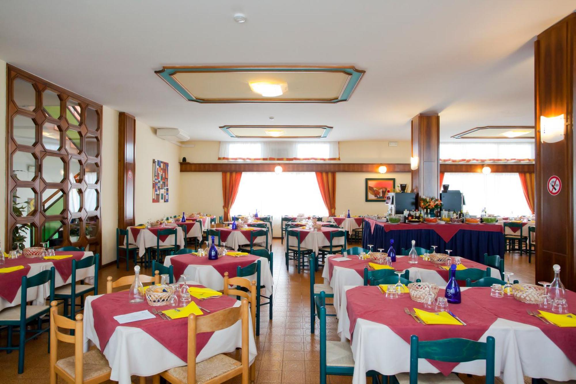 Hotel Bettina Lido di Jesolo Luaran gambar