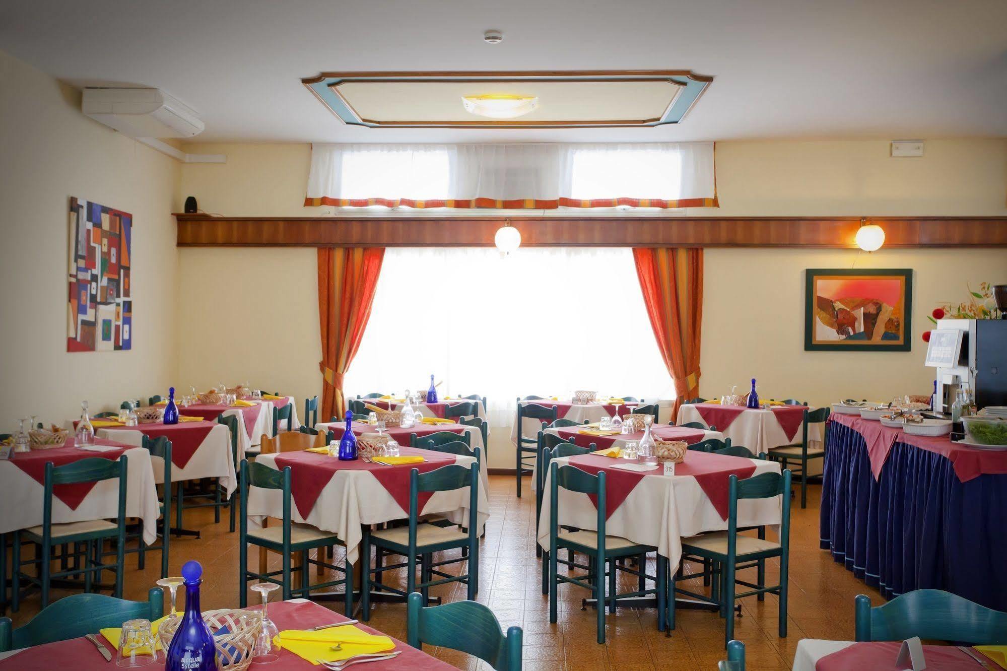 Hotel Bettina Lido di Jesolo Luaran gambar